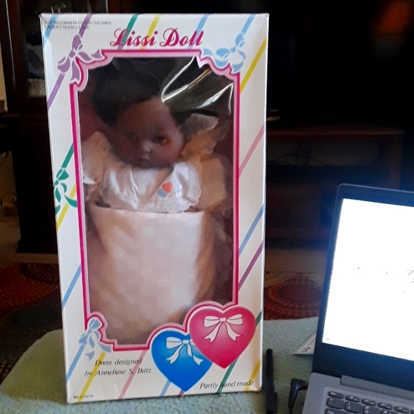 Lissi Doll from the 90s, new in box never displayed, excellent condition - Picture 1 of 9